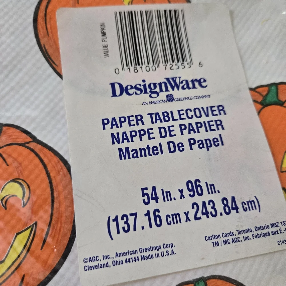 Vintage 1990s Halloween Pumpkin Paper Table Cover 54